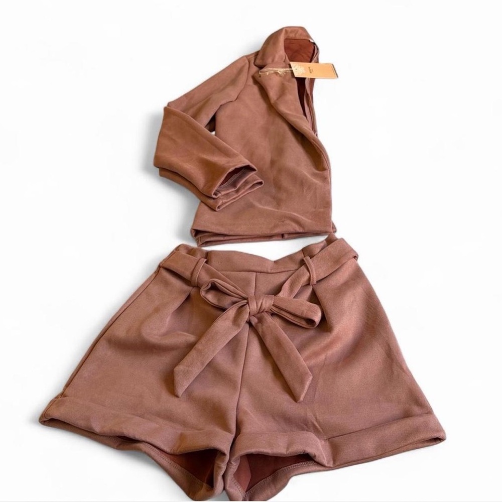 Elegant Blashe Women's Suit Set in pink salmon